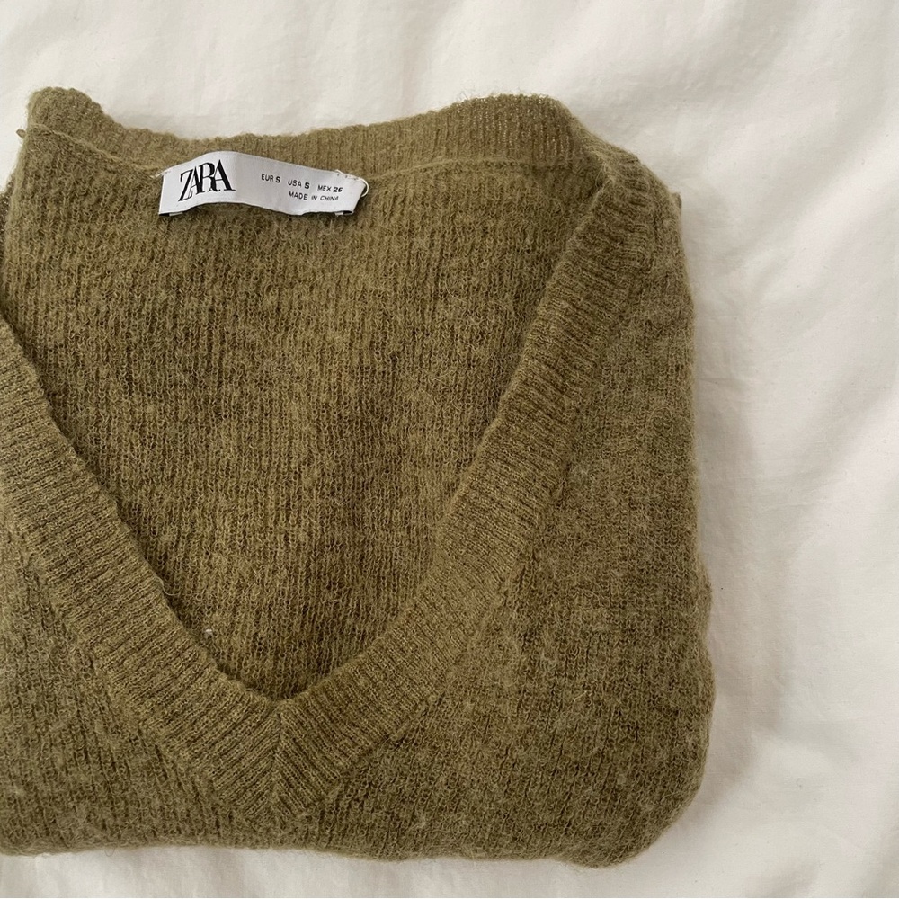 Zara Olive Green Knit Vest - Picture 7 of 7